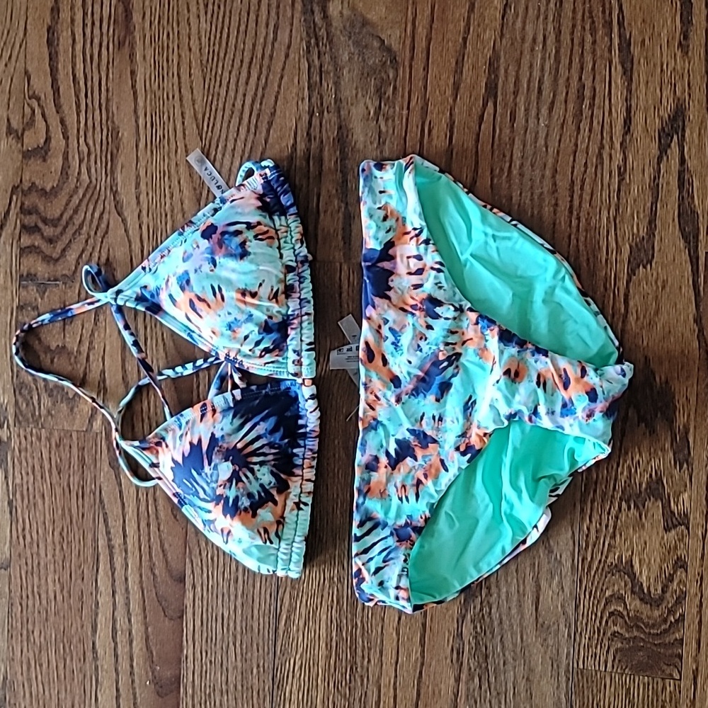 Cyn & Luca Bikini Bathing Suit